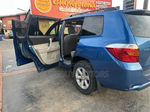 Toyota Highlander 2008 Blue