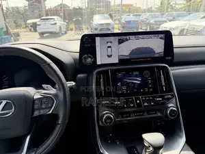 Lexus LX 600 2023