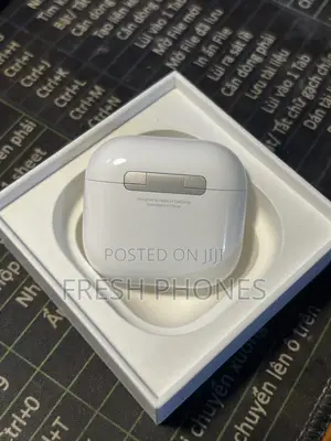 Airpods 4th Generation (Original)
