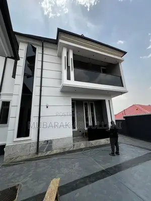 4bdrm House in Apo Resettlement for sale