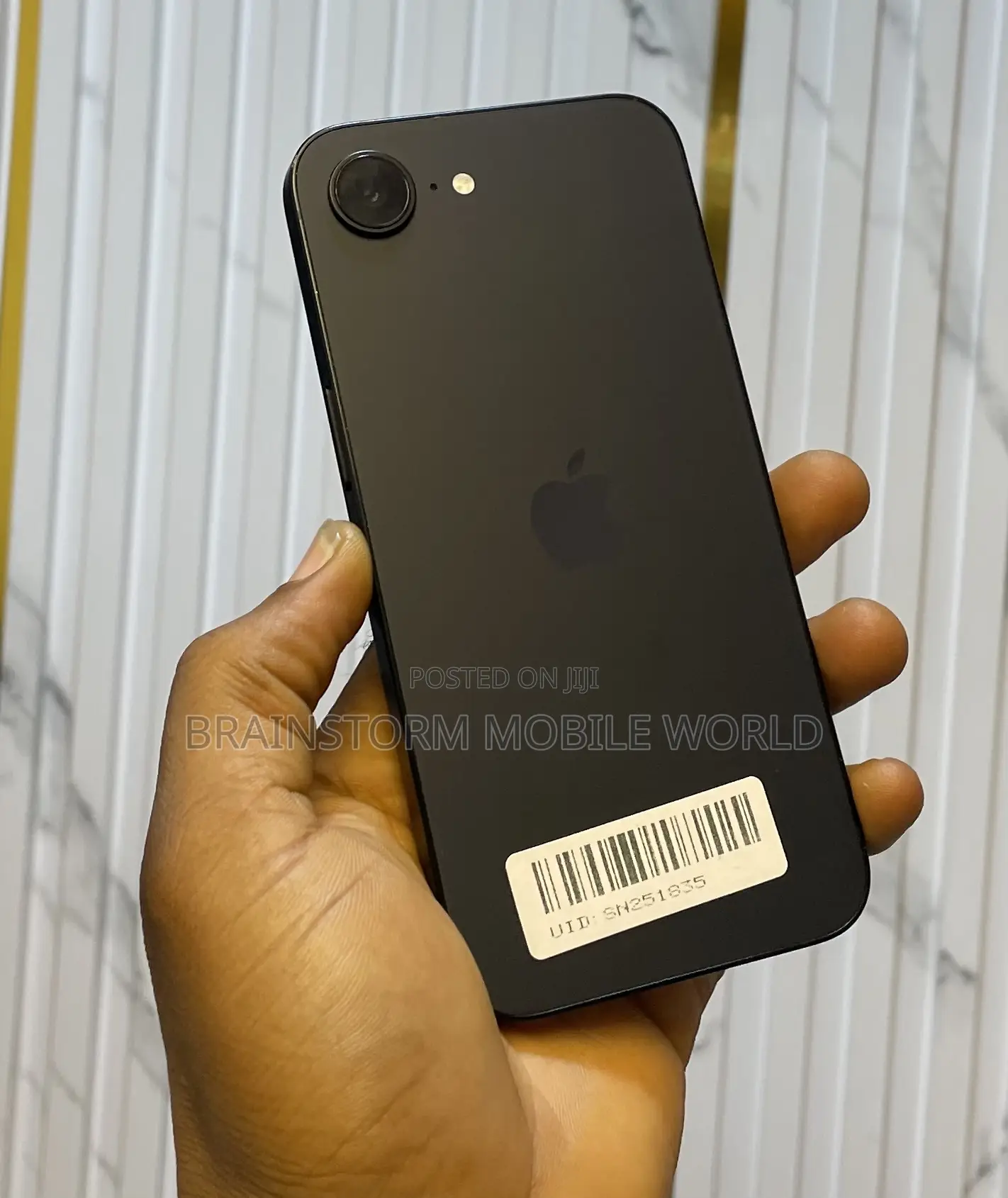 Apple iPhone 16e 128 GB Black