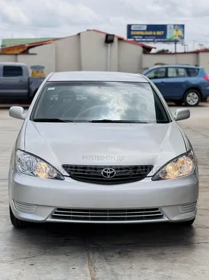 Toyota Camry 2006 Silver