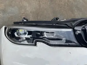 Complete BMW Front Light G20