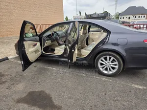 Lexus ES 350 2012 Gray