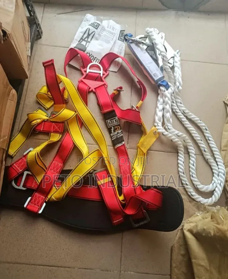 Double Hook Safety Harness.