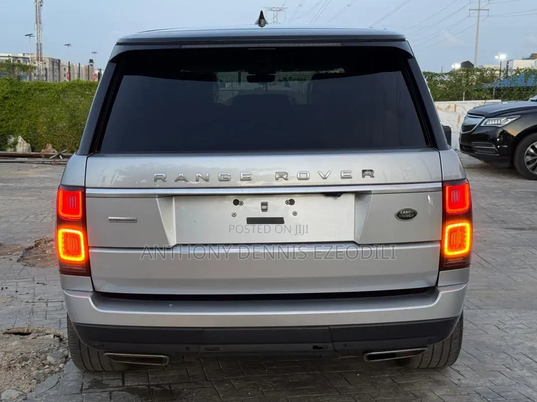 Land Rover Range Rover Vogue 2018 Silver