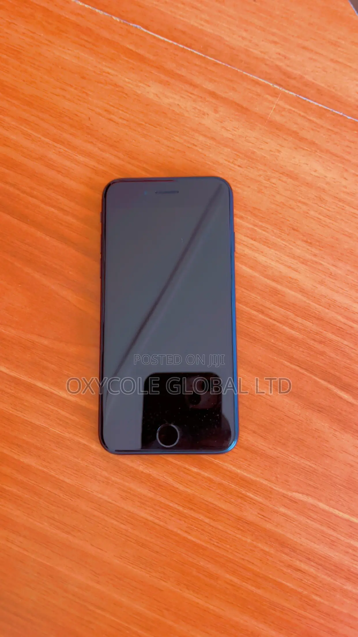 Apple iPhone SE (2020) 64 GB Black