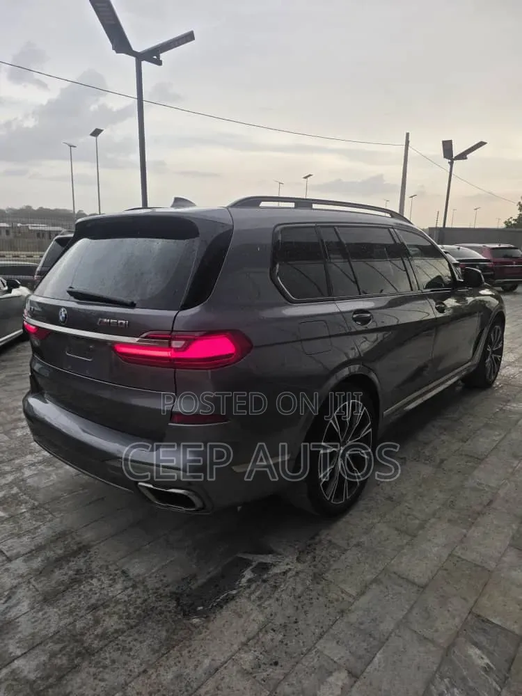BMW 7 Series 2021