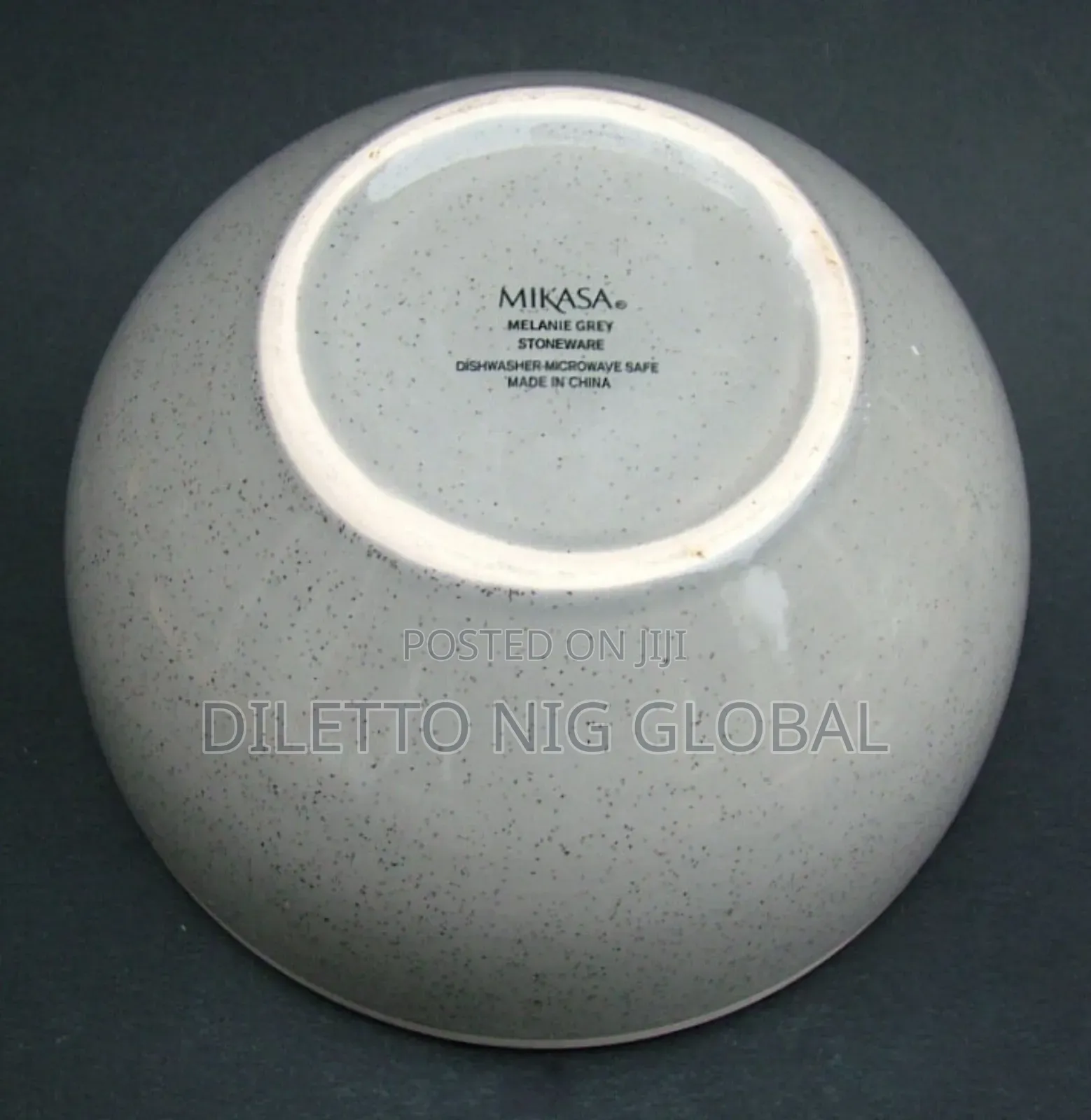 Mikasa Melanie Stoneware 16 Piece Dinnerware Set