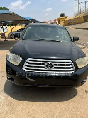 Toyota Highlander Limited 2010 Black