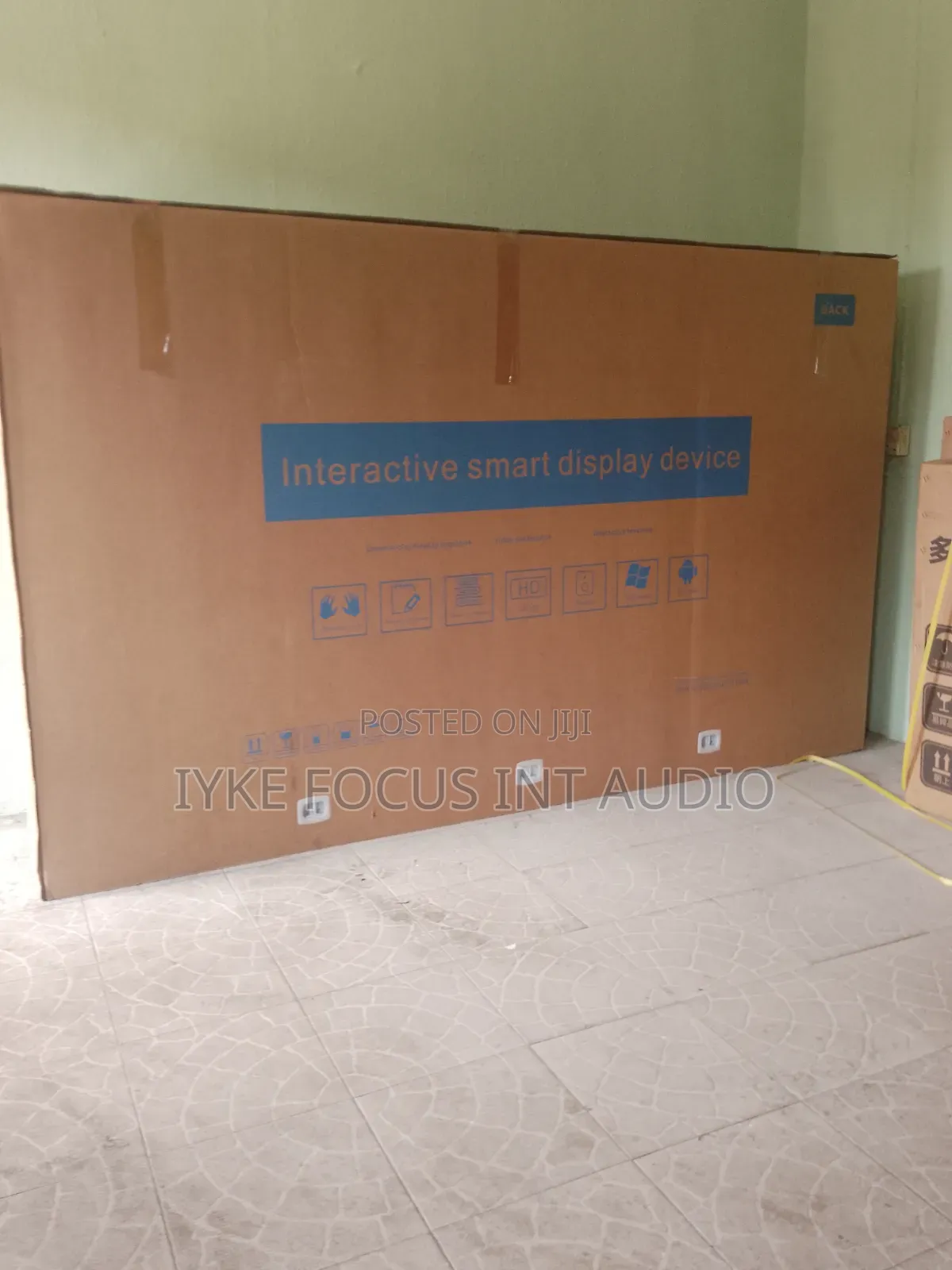 98/100 Inches Interactive Panel (Elon Display)With Operating System
