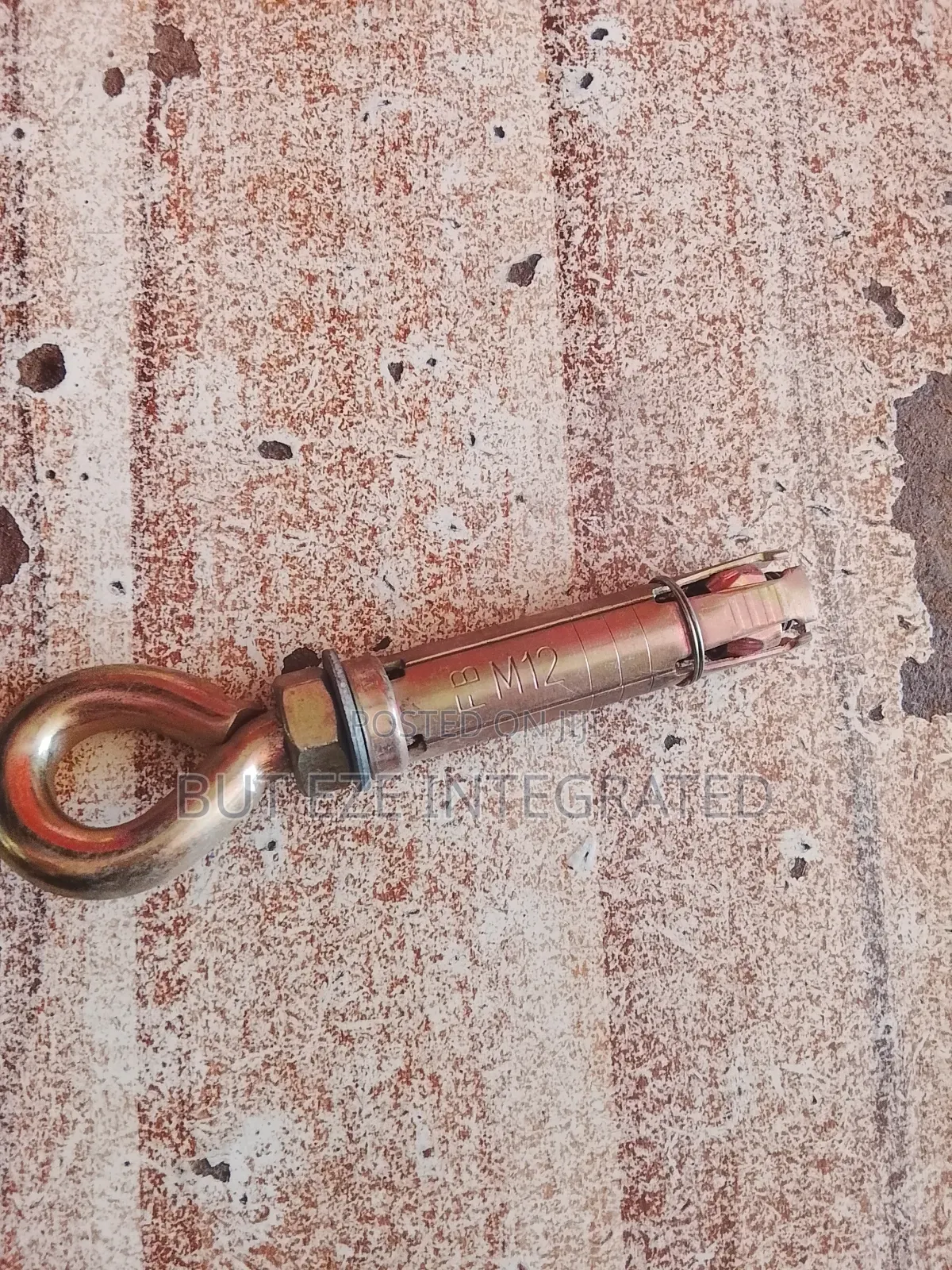 Expand Bolt Huk 12mm
