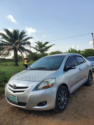 Toyota Yaris 2008 Silver