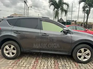Toyota RAV4 2015 Gray