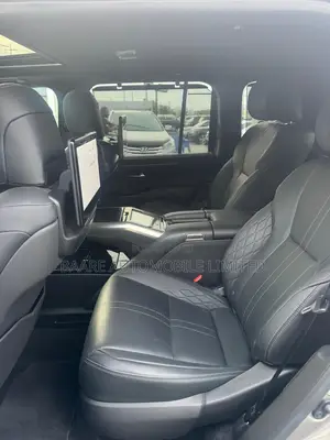 Lexus LX 2022 Gray