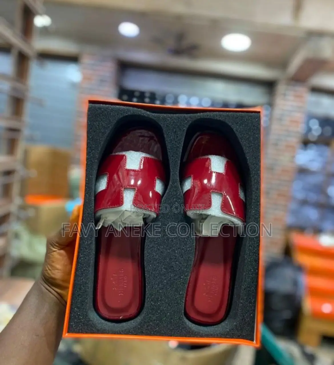 Mirror Face Slippers