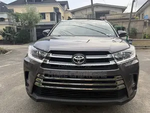 Toyota Highlander Limited 4dr SUV (3.5L 6cyl 6A) 2014 Beige