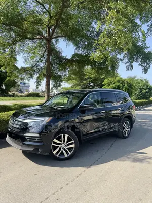 Honda Pilot Touring 4dr SUV 4WD (3.5L 6cyl 9A) 2017 Black