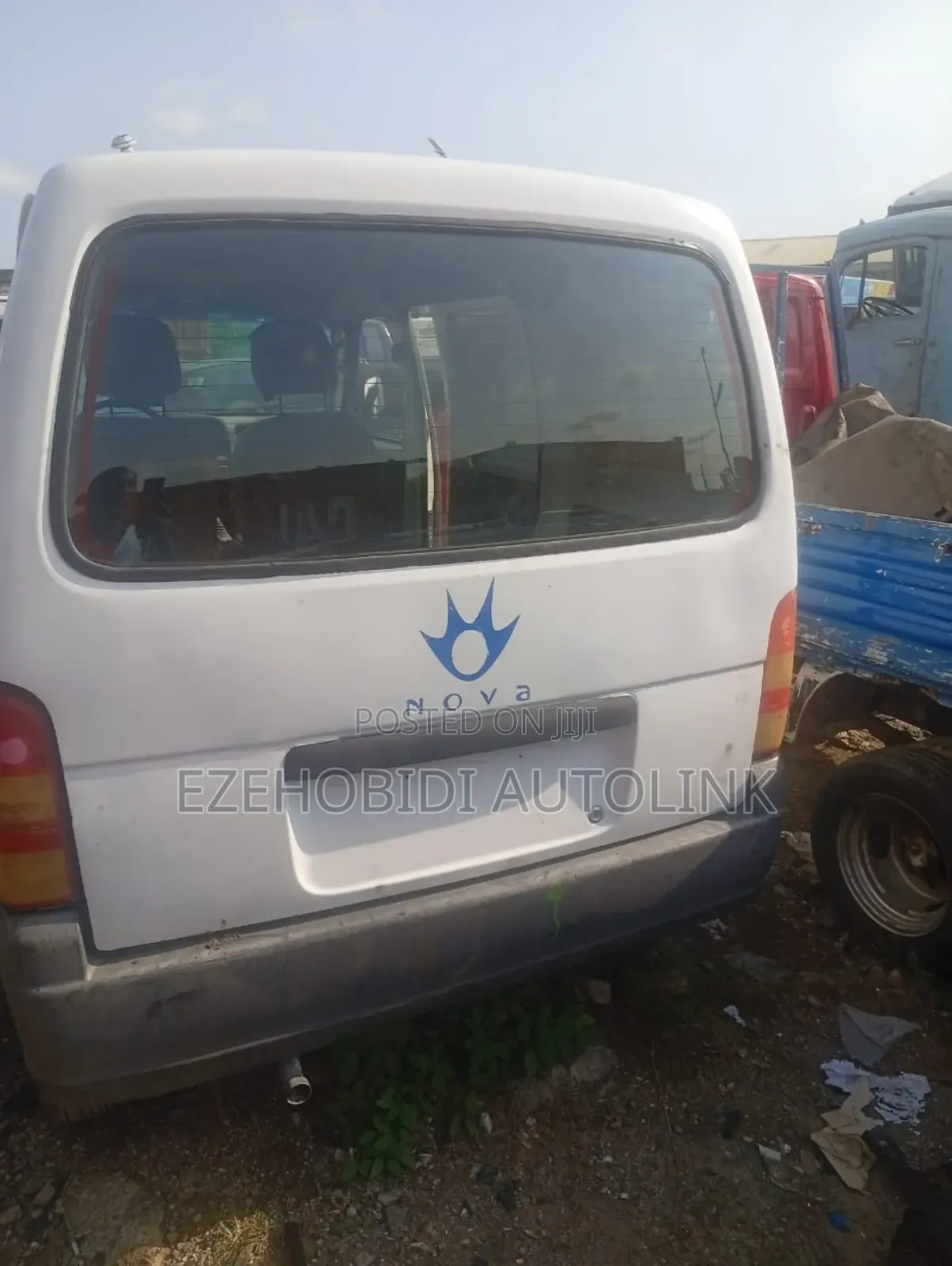 Suzuki Every 2000 White