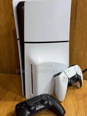 Used Ps 5 Slim 1tb Stand Version With 2 Pads and Game Install