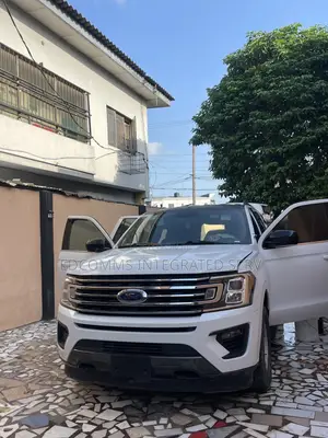 Ford Expedition 2018 White