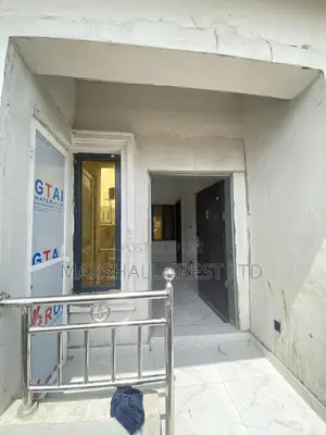 2bdrm Apartment in Off Lekki-Epe Expressway for rent