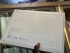 New Laptop Apple MacBook Pro 2026 M5 Max 48GB Apple M5 SSD 2T