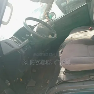 Toyota HiAce 2012 Grey