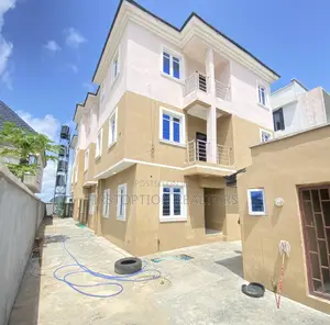2bdrm Block of Flats in Sangotedo for rent