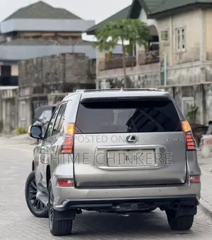 Lexus GX 460 AWD 2023 Silver
