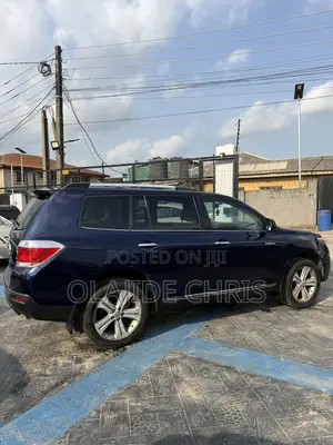 Toyota Highlander Limited 2012 Blue