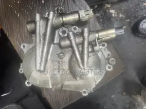 Timing Chain Cover Nissan Juke