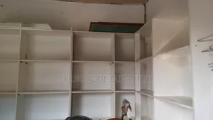 Display Shelve For Goods