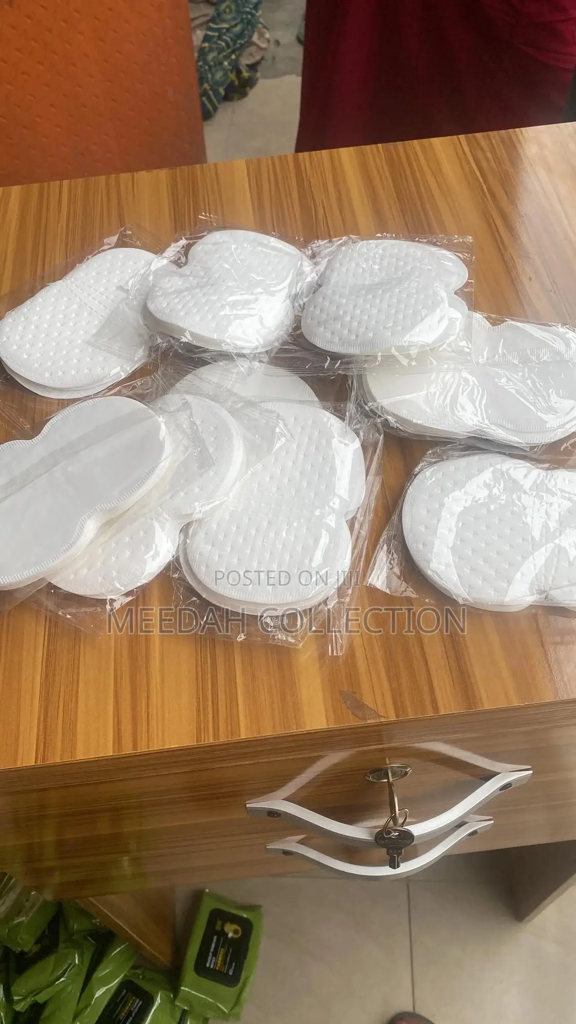 10 Pieces Disposable Underarm Sweat Pads