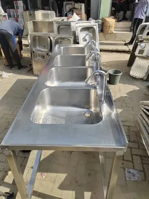 Four Compartment Industrial Stainless Steel Kitchen Sink With Faucets