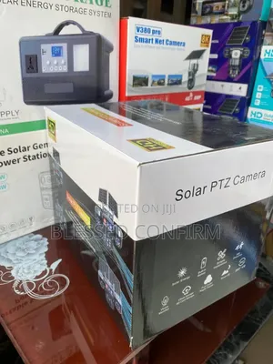 Brand New 4g Solar Ultra Hd Triple Lens Security Camera.