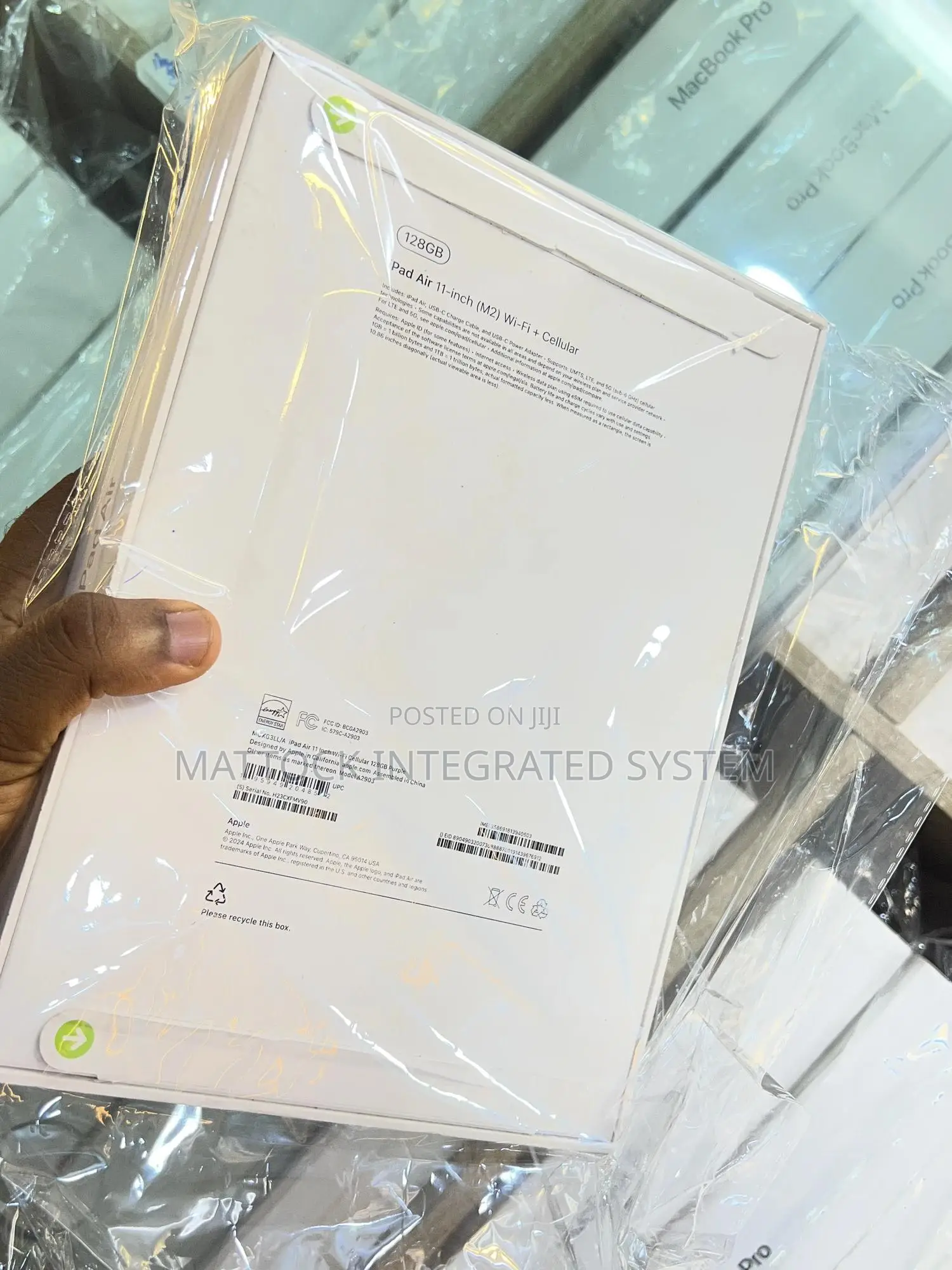 New Apple iPad Air (2022) 128 GB