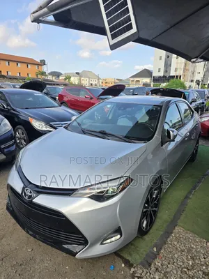 Toyota Corolla LE ECO w/Package 1 4dr Sedan (1.8L 4cyl CVT) 2017 Silver