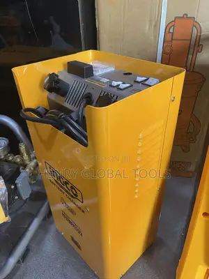 12v/24v 220/240v Ingco Battery Charging Machine