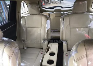 Toyota Highlander Limited 4dr SUV AWD (3.5L 6cyl 6A) 2015 Gold