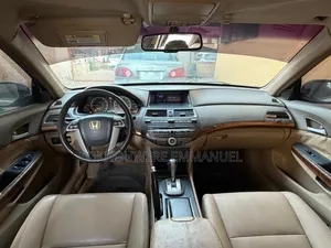 Honda Accord 2.0 Comfort 2008 Gold