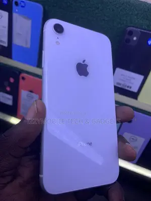 Apple iPhone XR 64 GB
