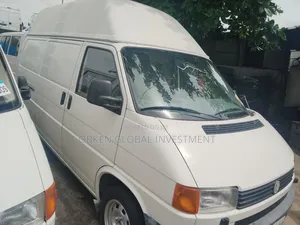 Volkswagen Transporter 2003 White
