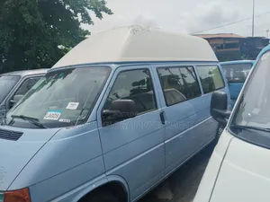 Volkswagen Transporter 2003 Blue