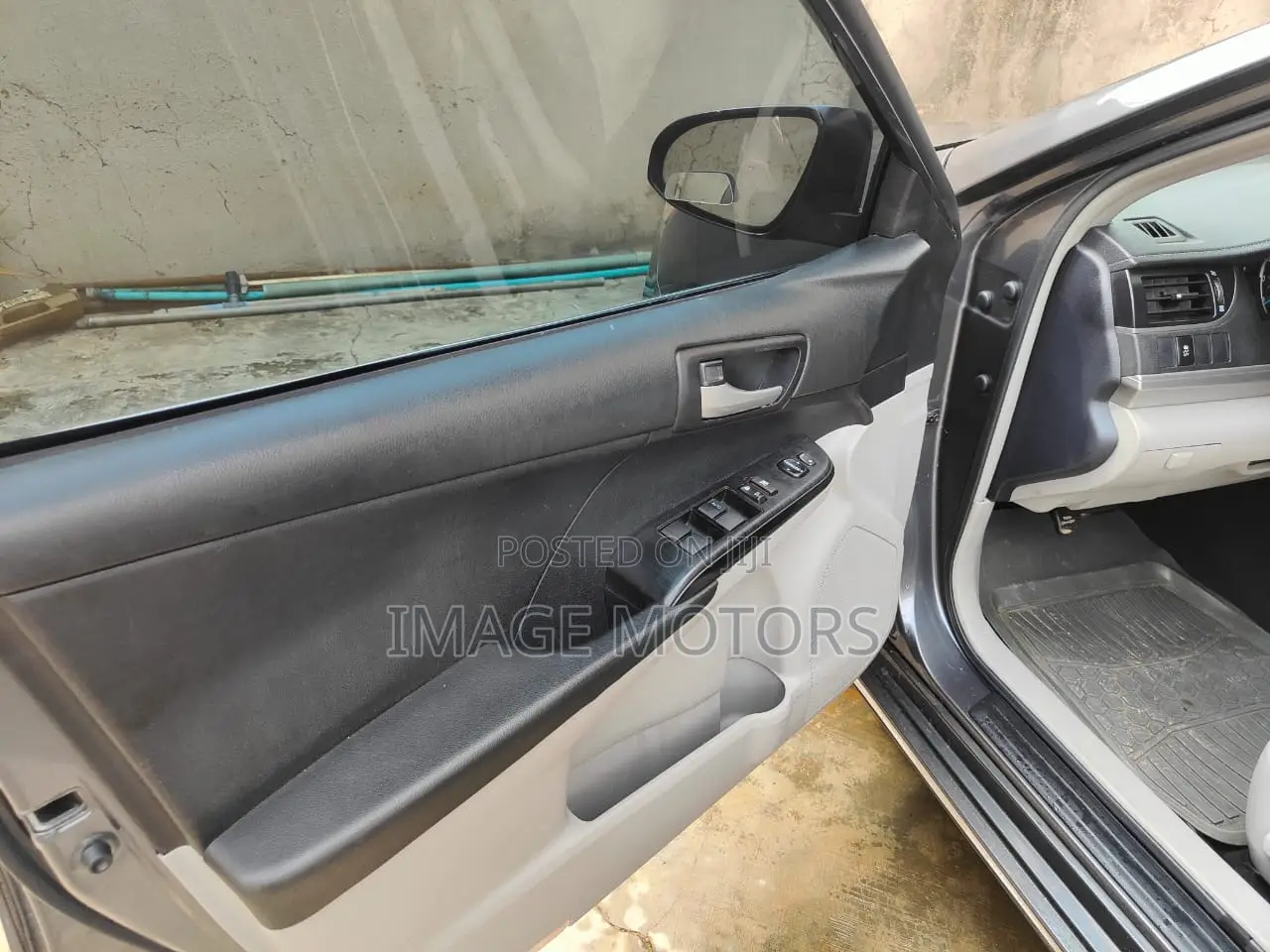 Toyota Camry 2013 Gray