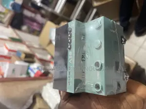 Automatic Change Over (Ats With Voltage Protector)100ah