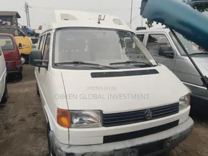 Volkswagen Transporter 2003 White