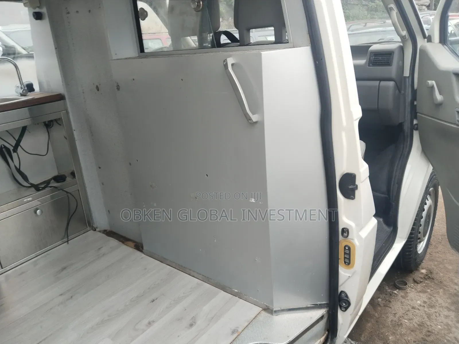 Volkswagen Transporter 2003 White
