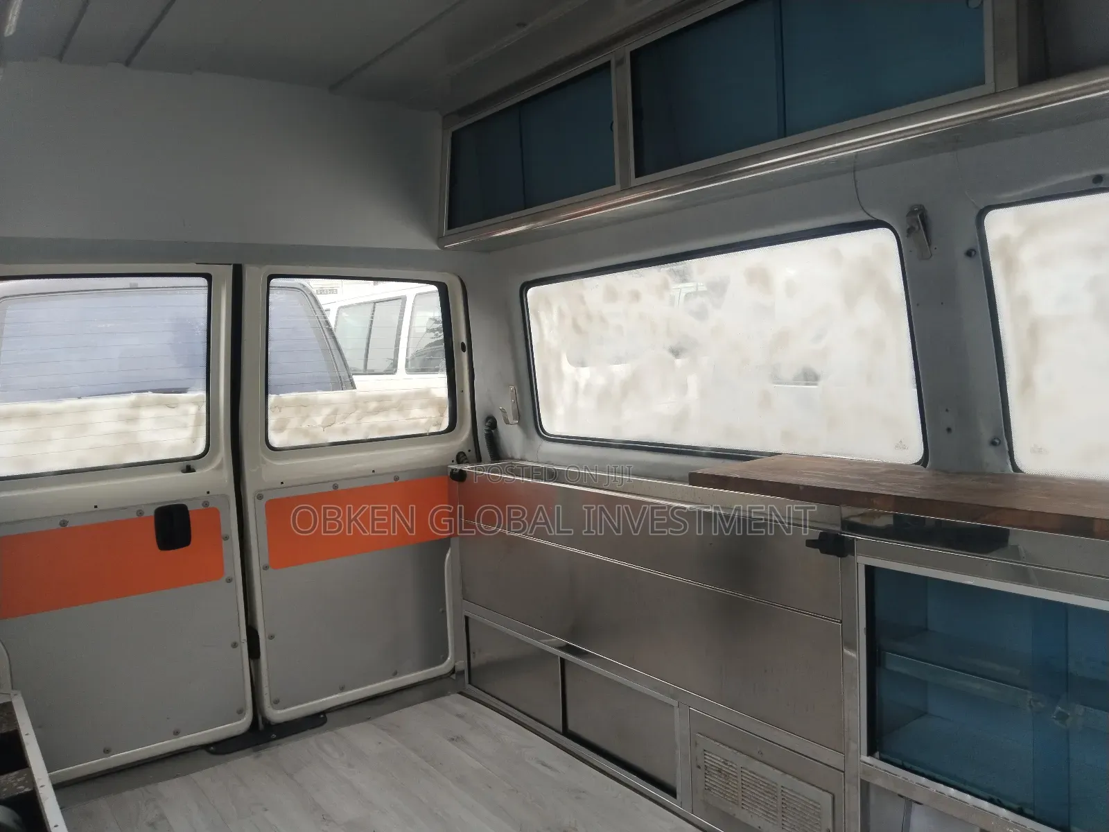 Volkswagen Transporter 2003 White