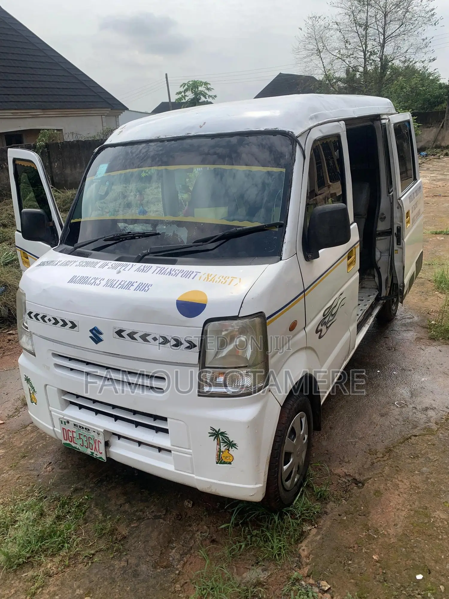 Suzuki Every 2010 White